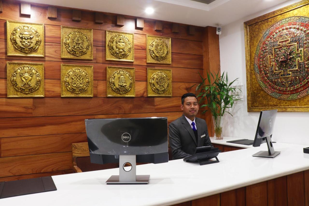 Denzong Shangrila Lords Inn - Hotel & Spa Gangtok Exterior photo